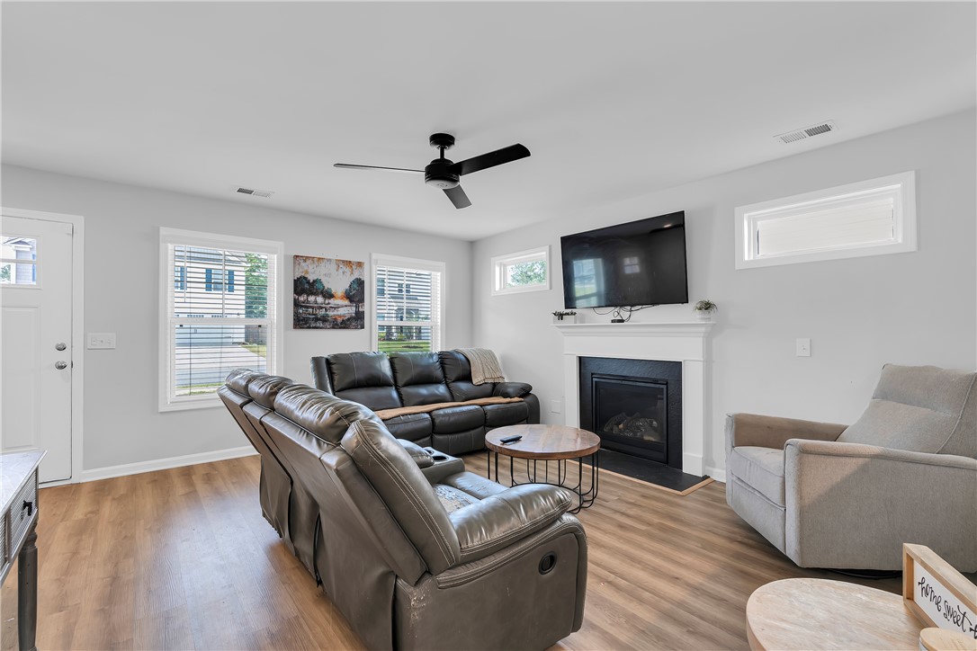 116 Bruinen Drive Fountain Inn, SC 29644 - Photo 3 of 25