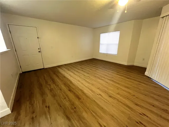 $950 | 6800 East Lake Mead Boulevard, Unit 1083, Las Vegas, NV 89156