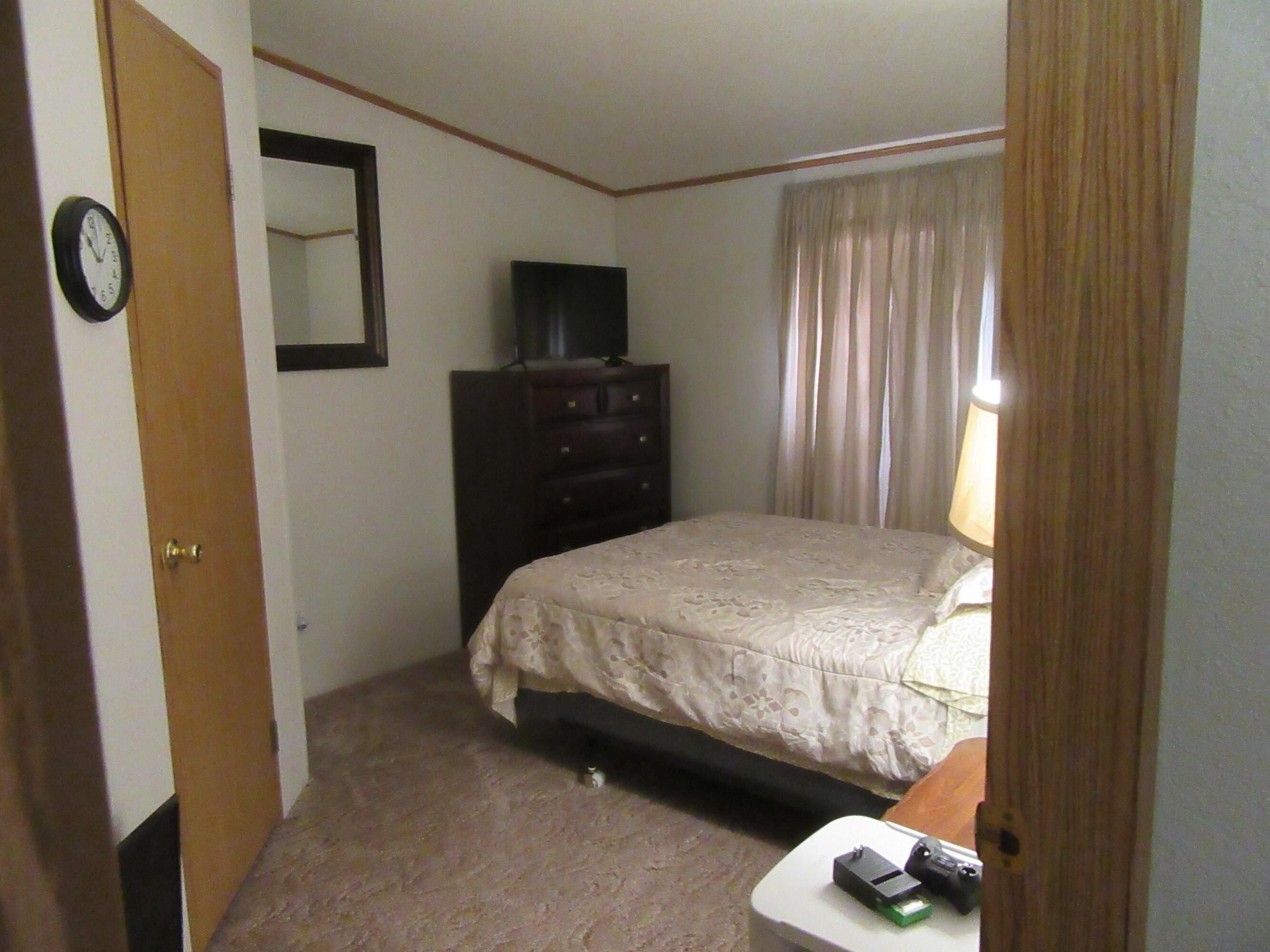 37187 Rollingwood Road Chiloquin, OR 97624 - Photo 20 of 33 Bedroom 2 1