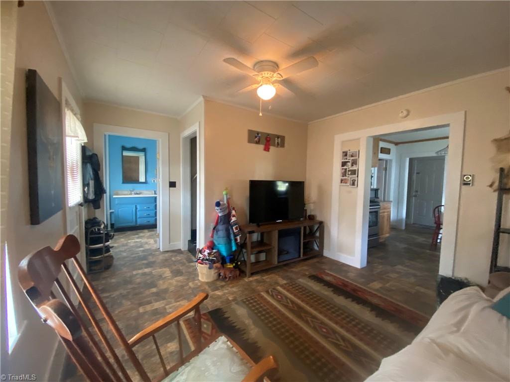 122 Turner Road Mayodan, NC 27027 - Photo 8 of 35 Gallery Image 8