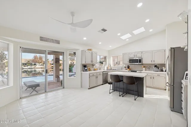 $1,145,000 | 1146 West Sea Fog Drive, Gilbert, AZ 85233