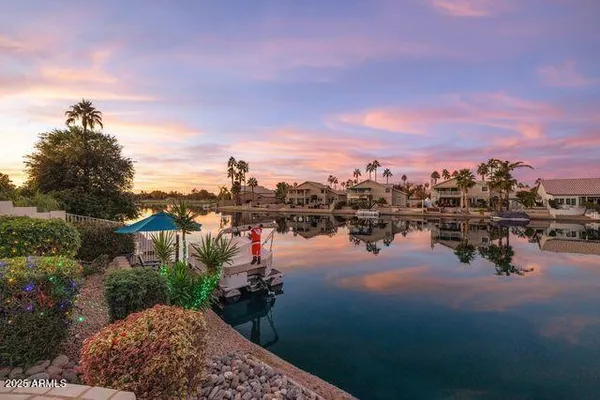 $1,048,800 | 1146 West Sea Fog Drive, Gilbert, AZ 85233