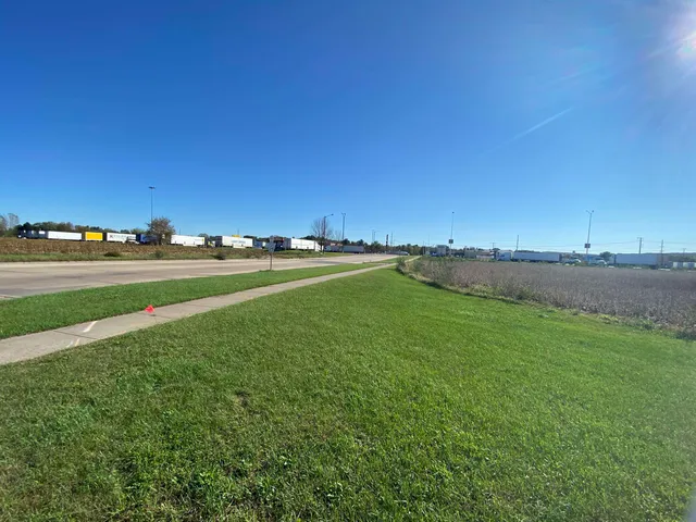 $449,000 | 5.12-ac 5.12-ac College, Mauston, WI 53948