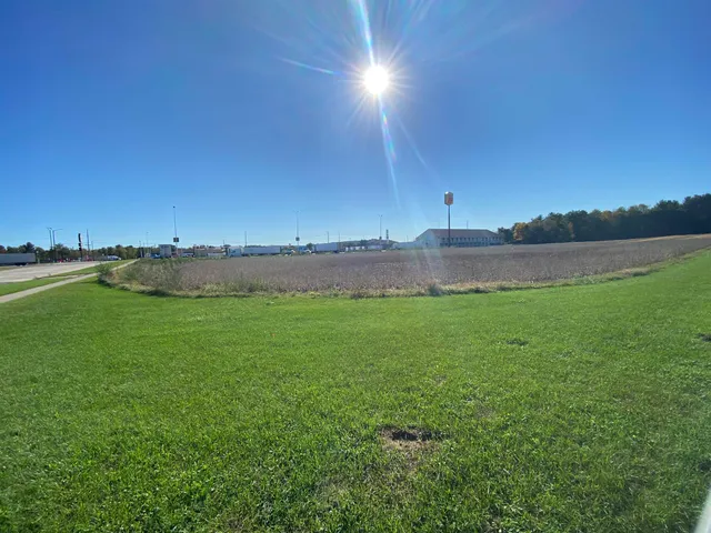 $449,000 | 5.12-ac 5.12-ac College, Mauston, WI 53948