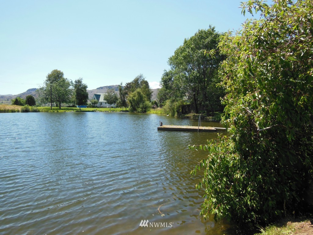 113 O'Neil Road Oroville, WA 98844 - Photo 2 of 22 Gallery Image 2