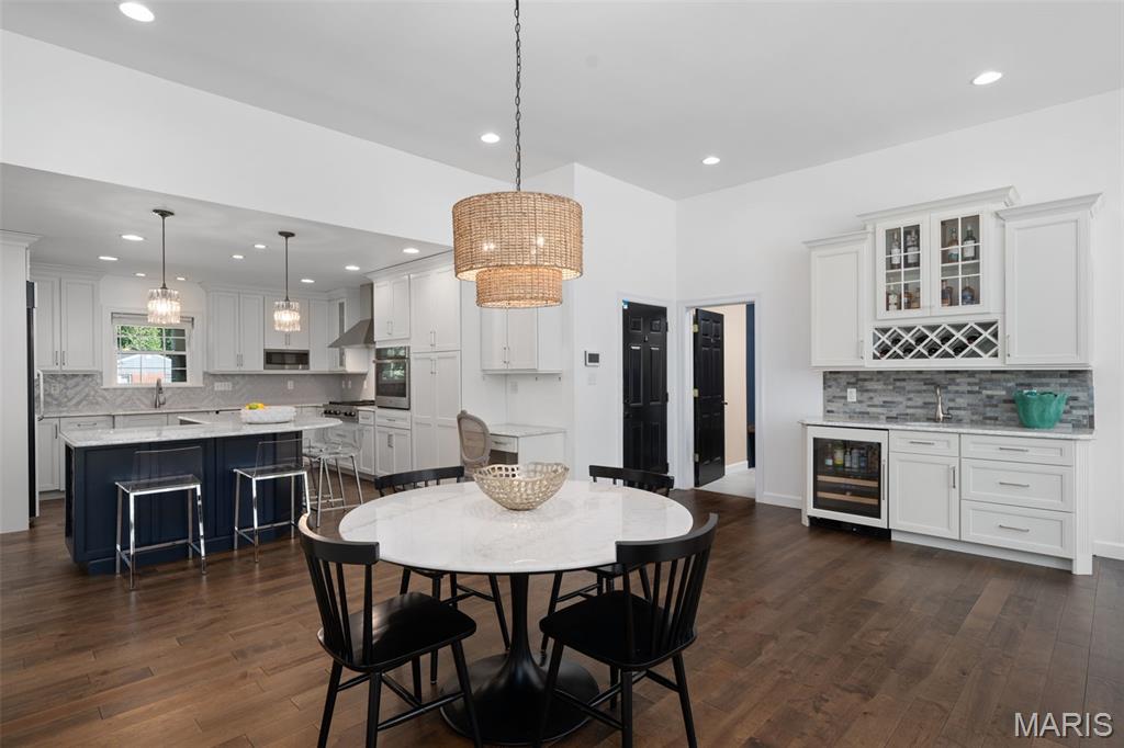 431 Clif Side Drive Glendale, MO 63122 - Photo 12 of 59