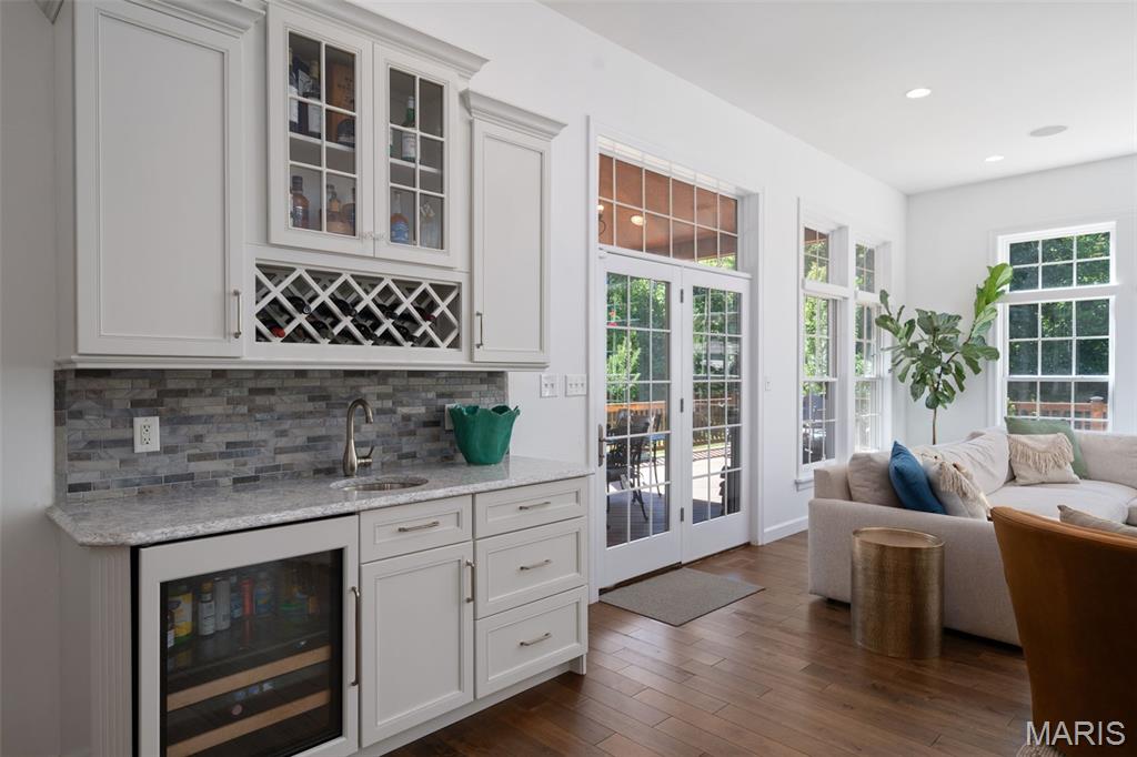 431 Clif Side Drive Glendale, MO 63122 - Photo 16 of 59