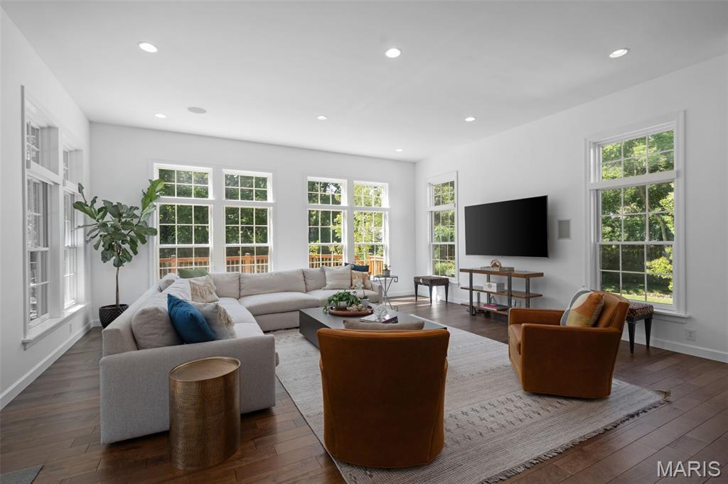 431 Clif Side Drive Glendale, MO 63122 - Photo 17 of 59