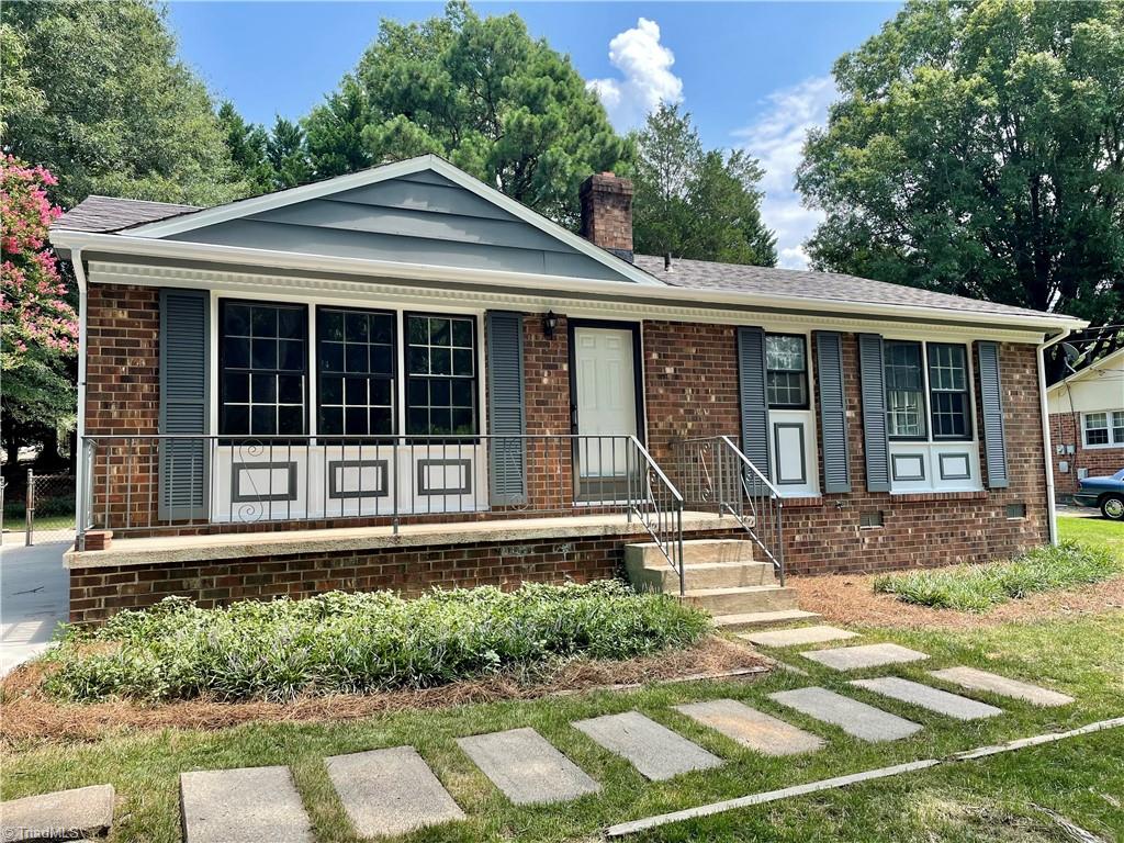 3801 Rolling Road High Point, NC 27265 - Photo 1 of 20