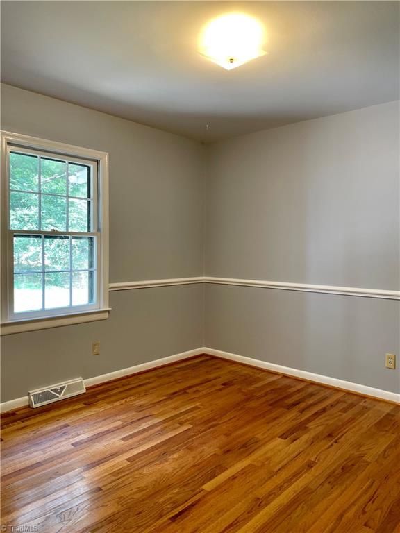 3801 Rolling Road High Point, NC 27265 - Photo 14 of 20
