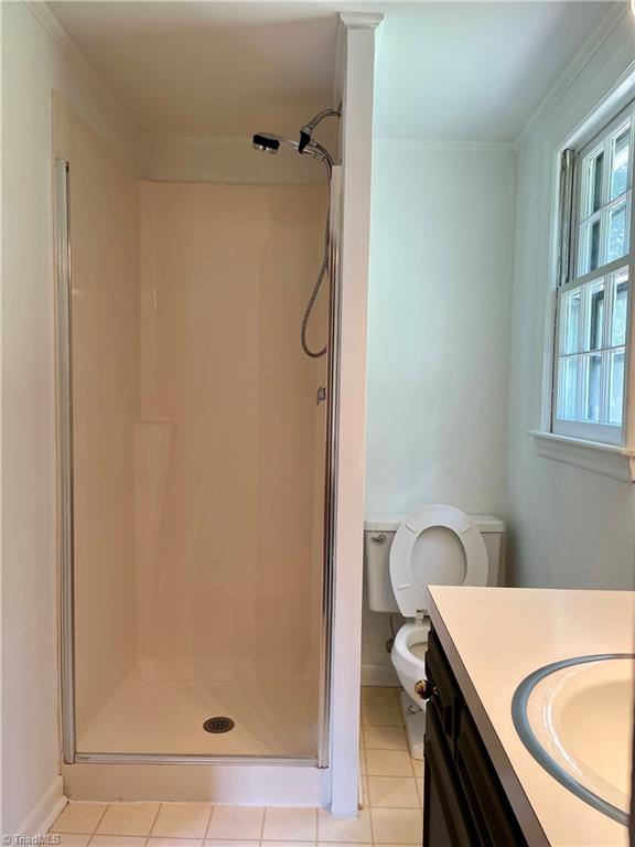 3801 Rolling Road High Point, NC 27265 - Photo 10 of 20