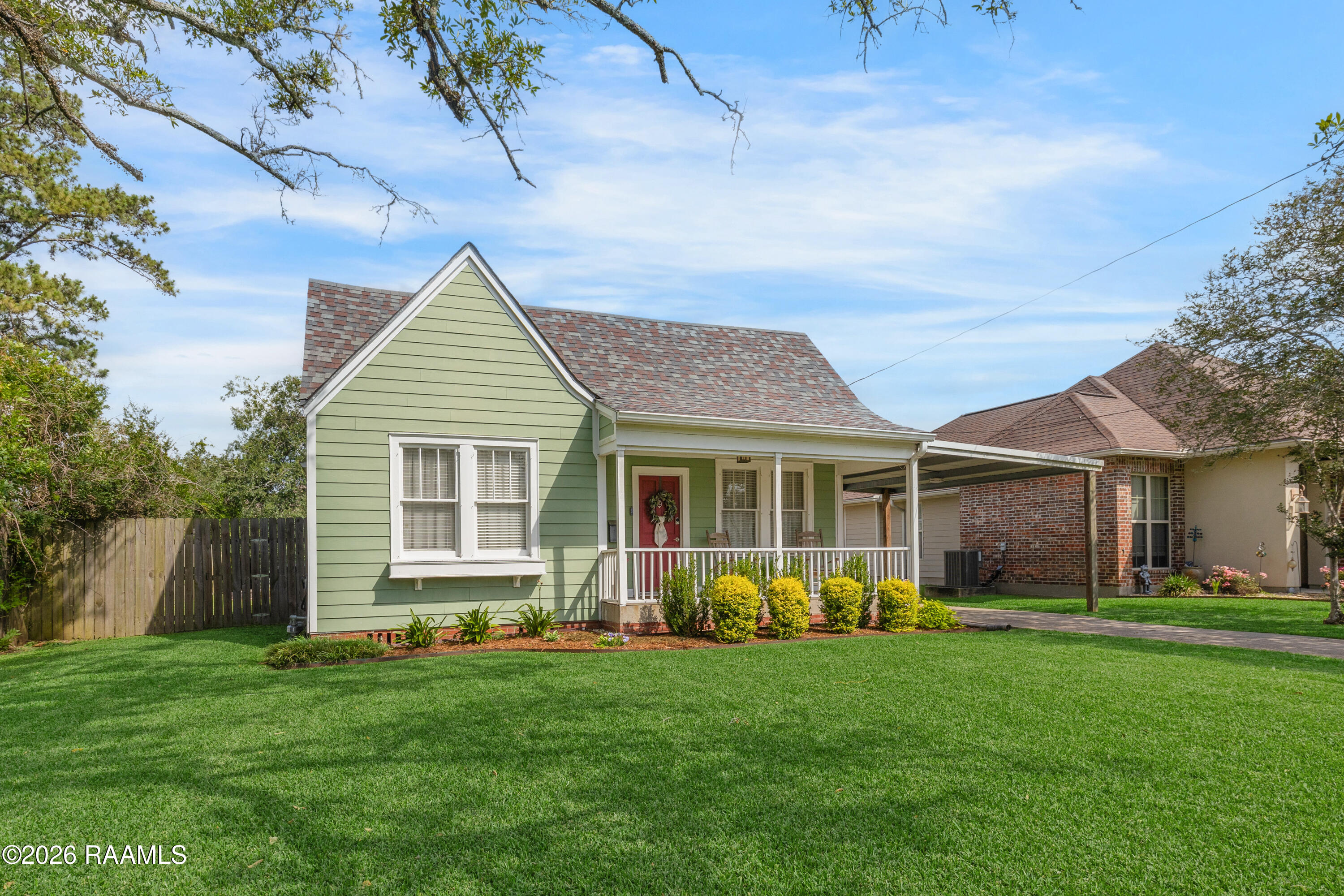 119 Indest Street New Iberia, LA 70563 - Photo 2 of 23 119 Indest-5