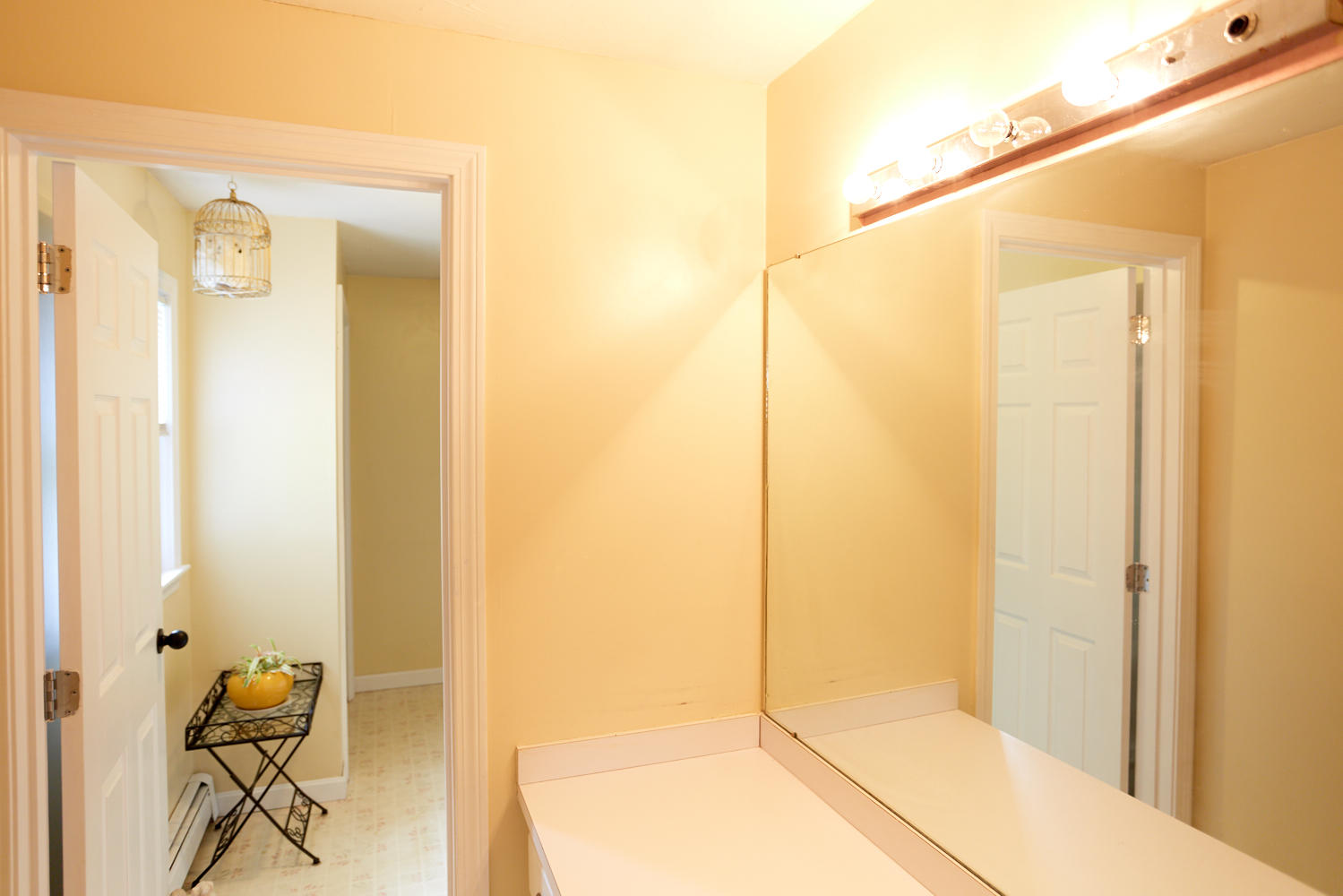 106 Foxglove Road Centerville, MA 02632 - Photo 15 of 23 a bathroom with a shower