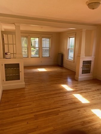 52 Fairfax Road Worcester, MA 01610 - Photo 3 of 9 Gallery Image 3