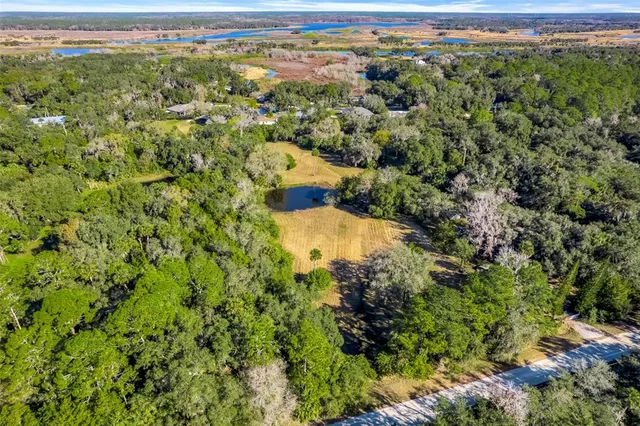 $200,000 | 2380 Bass Boulevard, Geneva, FL 32732