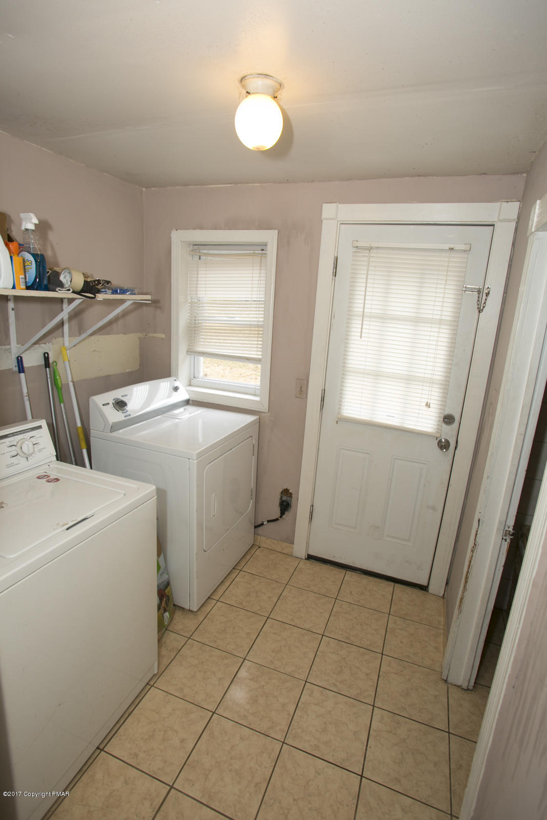 5664 Paradise Valley Road Cresco, PA 18326 - Photo 13 of 21 030717dc109p