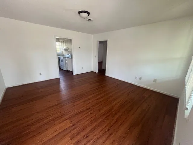 $900 | 336 Pelham Creek Drive, Seneca, SC 29678