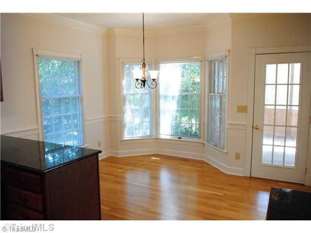 1608 Slane Road Clemmons, NC 27012 - Photo 5 of 16 Breakfast.