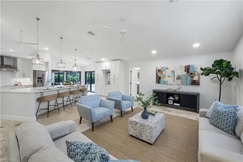 $1,625,000 | 235 Silverado Drive, Naples, FL 34119