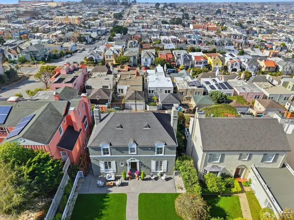 $4,165,000 | 1983 15th Avenue, San Francisco, CA 94116