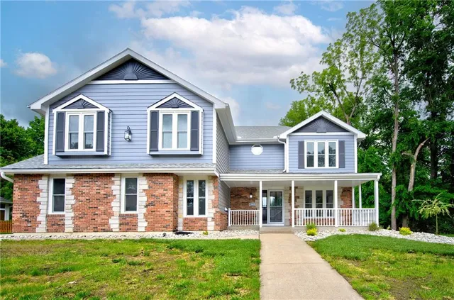 $479,900 | 18608 East 26th Terrace South, Independence, MO 64057