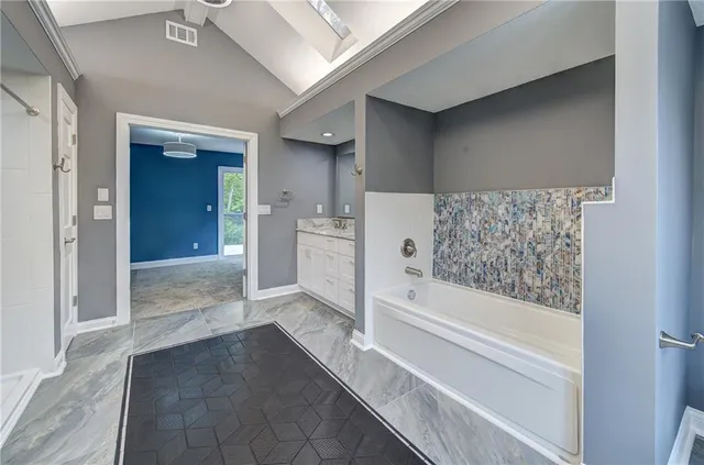 $479,900 | 18608 East 26th Terrace South, Independence, MO 64057