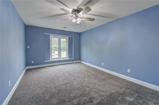 $479,900 | 18608 East 26th Terrace South, Independence, MO 64057