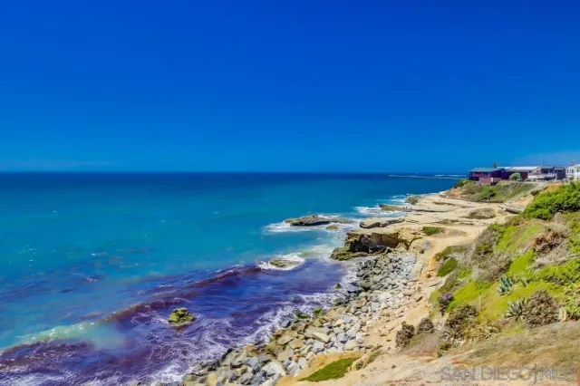 $1,395,000 | 2222 Bolinas Street, San Diego, CA 92107