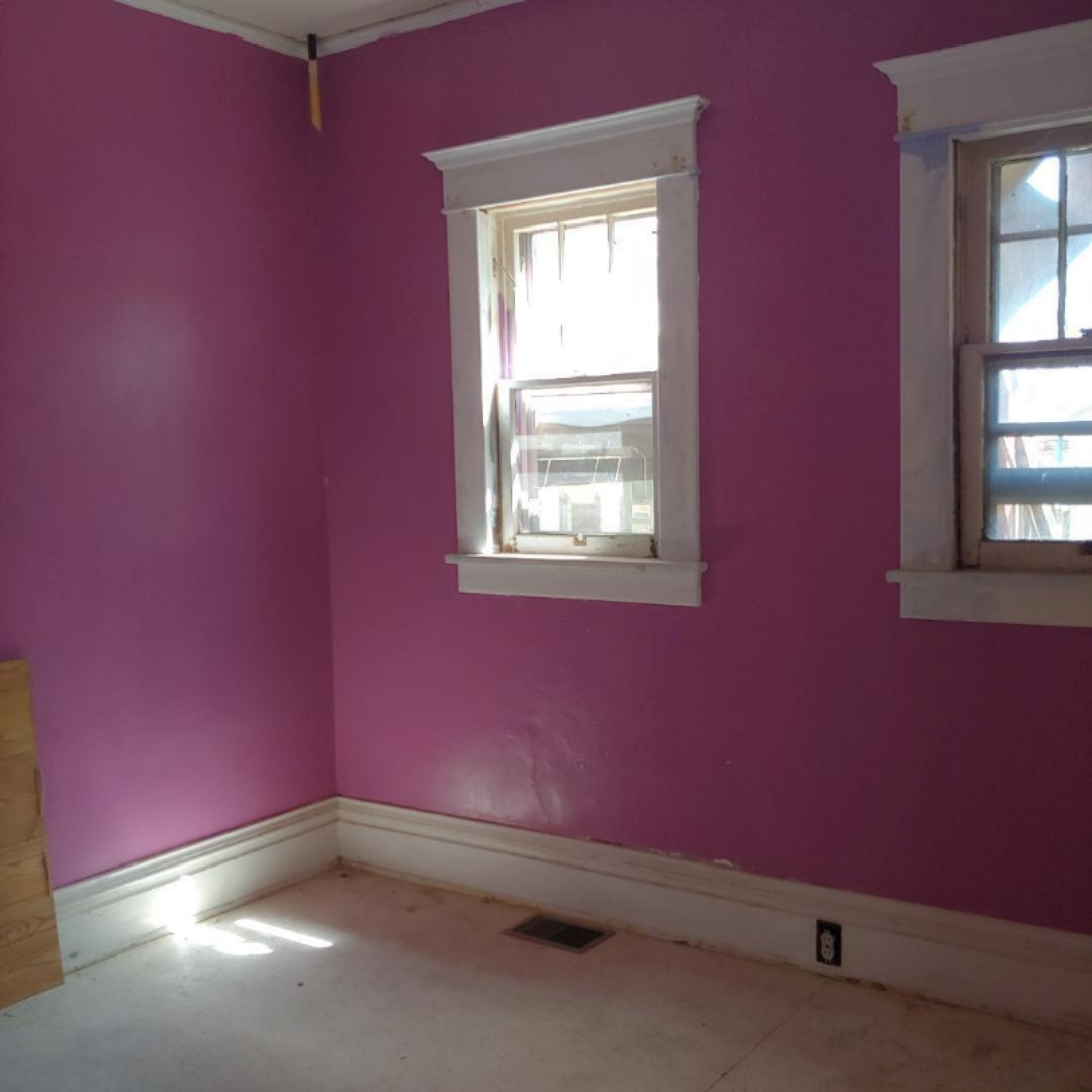 611 West Walnut Street Kalamazoo, MI 49007 - Photo 12 of 33 Main level bedroom