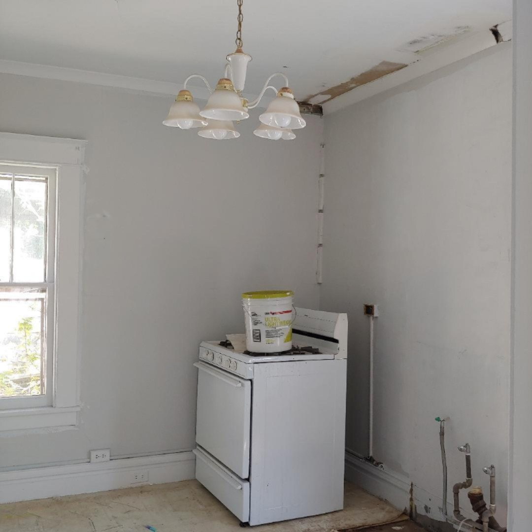 611 West Walnut Street Kalamazoo, MI 49007 - Photo 22 of 33 Kichen second level or 4th bed