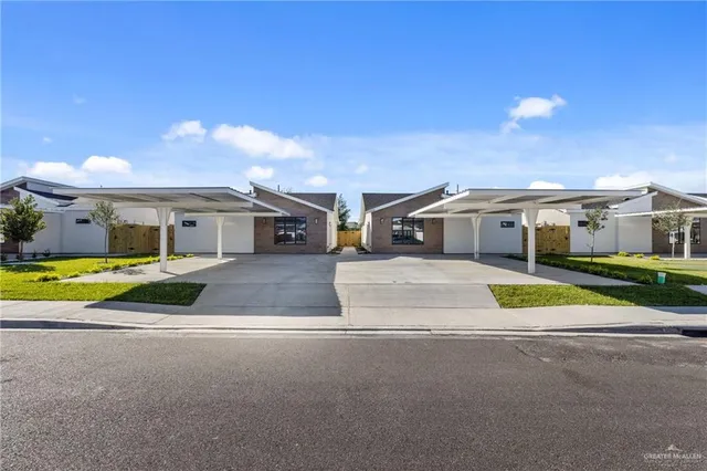a view of house with outdoor space and porch