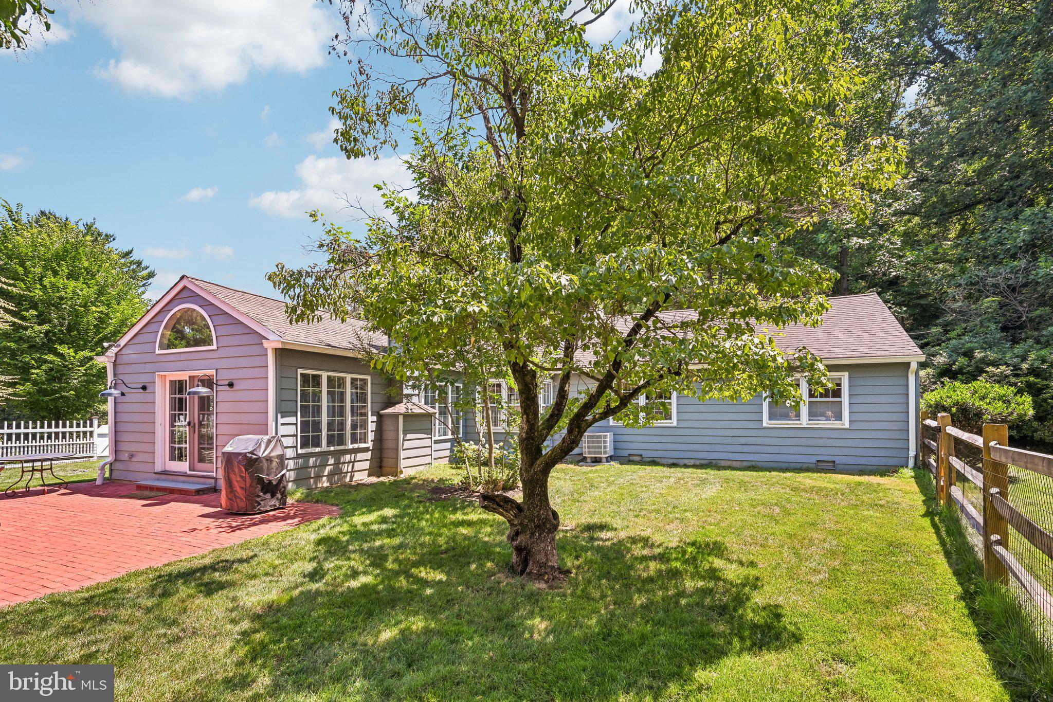 445 General Washington Road Wayne, PA 19087 - Photo 34 of 42 Patio access from Family Room