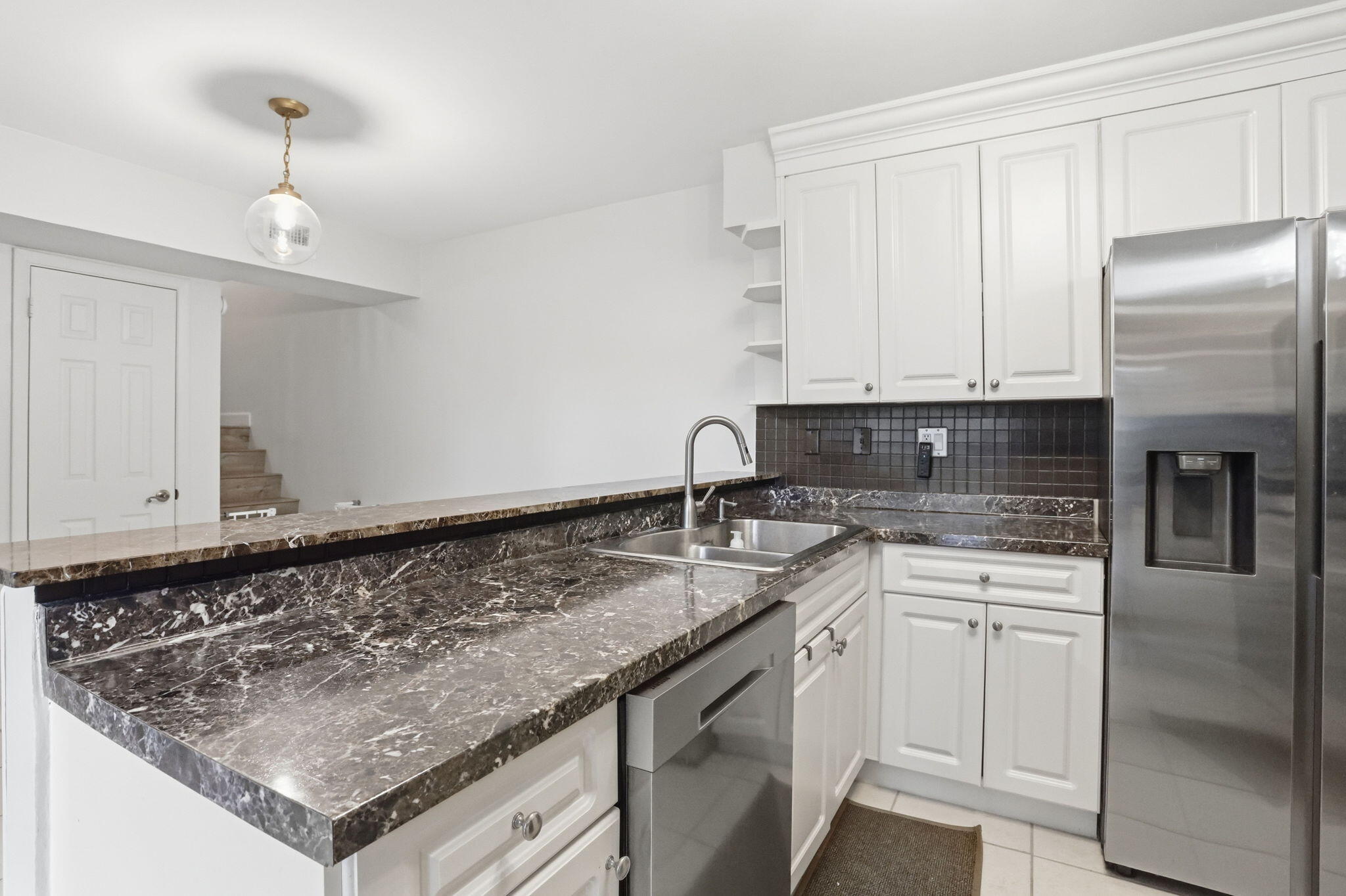 8093 Severn Drive, Unit D Boca Raton, FL 33433 - Photo 2 of 43 15-web-or-mls-0E2A4202