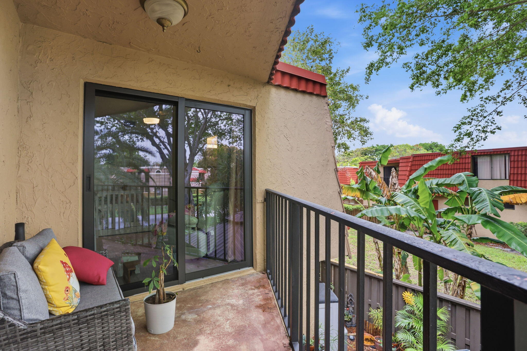 8093 Severn Drive, Unit D Boca Raton, FL 33433 - Photo 22 of 43 25-web-or-mls-0E2A4232