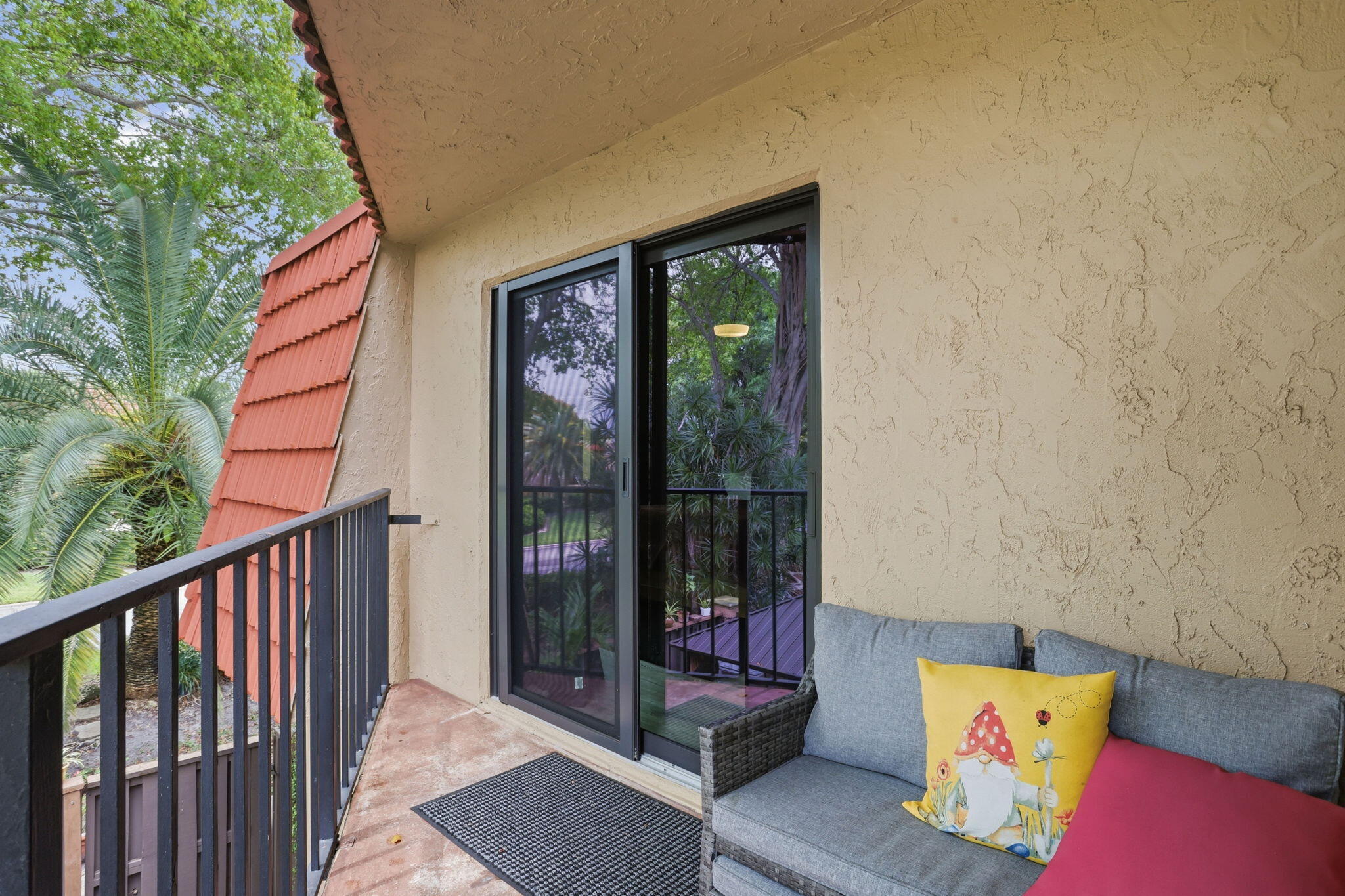 8093 Severn Drive, Unit D Boca Raton, FL 33433 - Photo 23 of 43 26-web-or-mls-0E2A4235