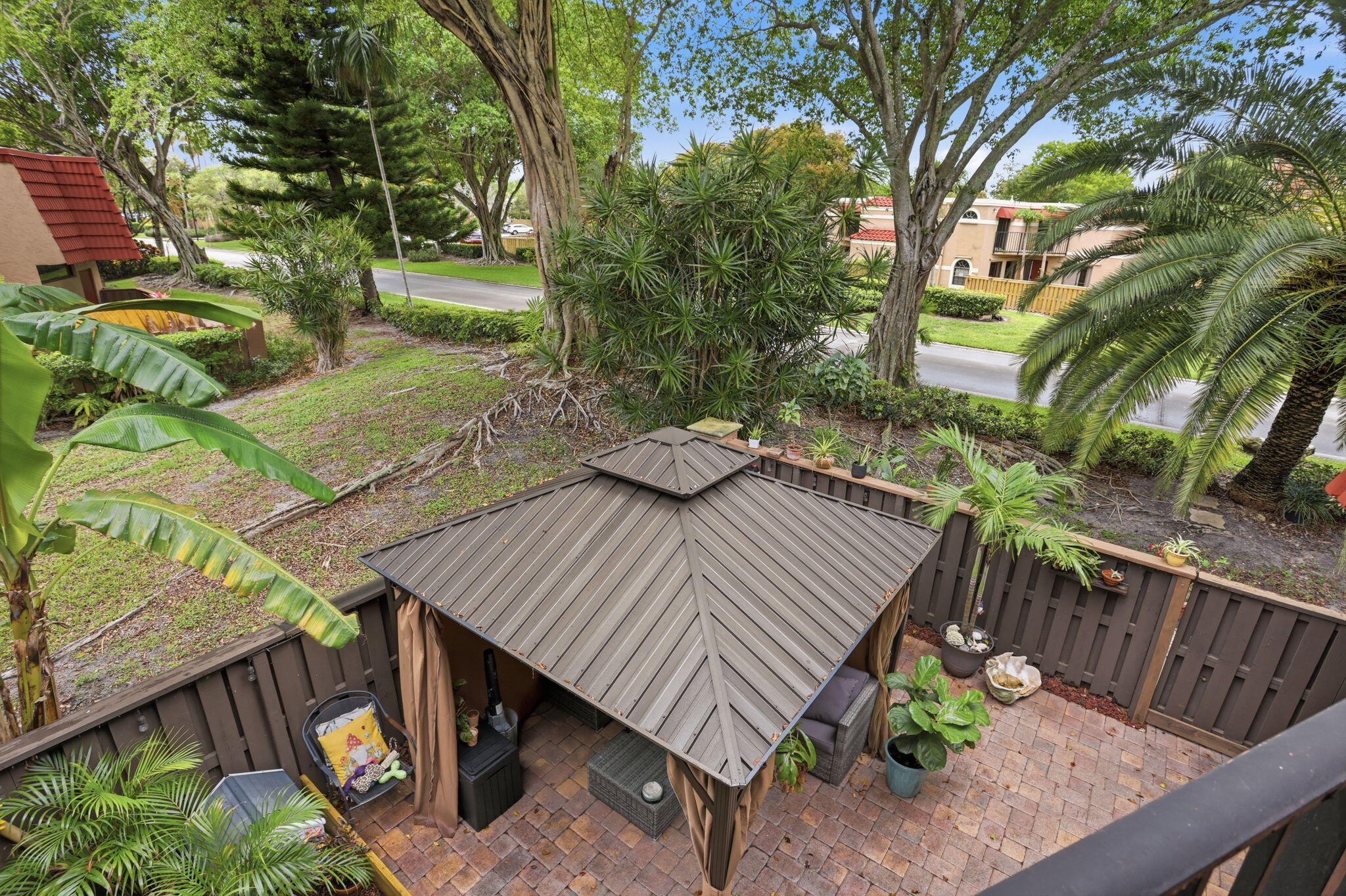 8093 Severn Drive, Unit D Boca Raton, FL 33433 - Photo 24 of 43 27-web-or-mls-0E2A4238