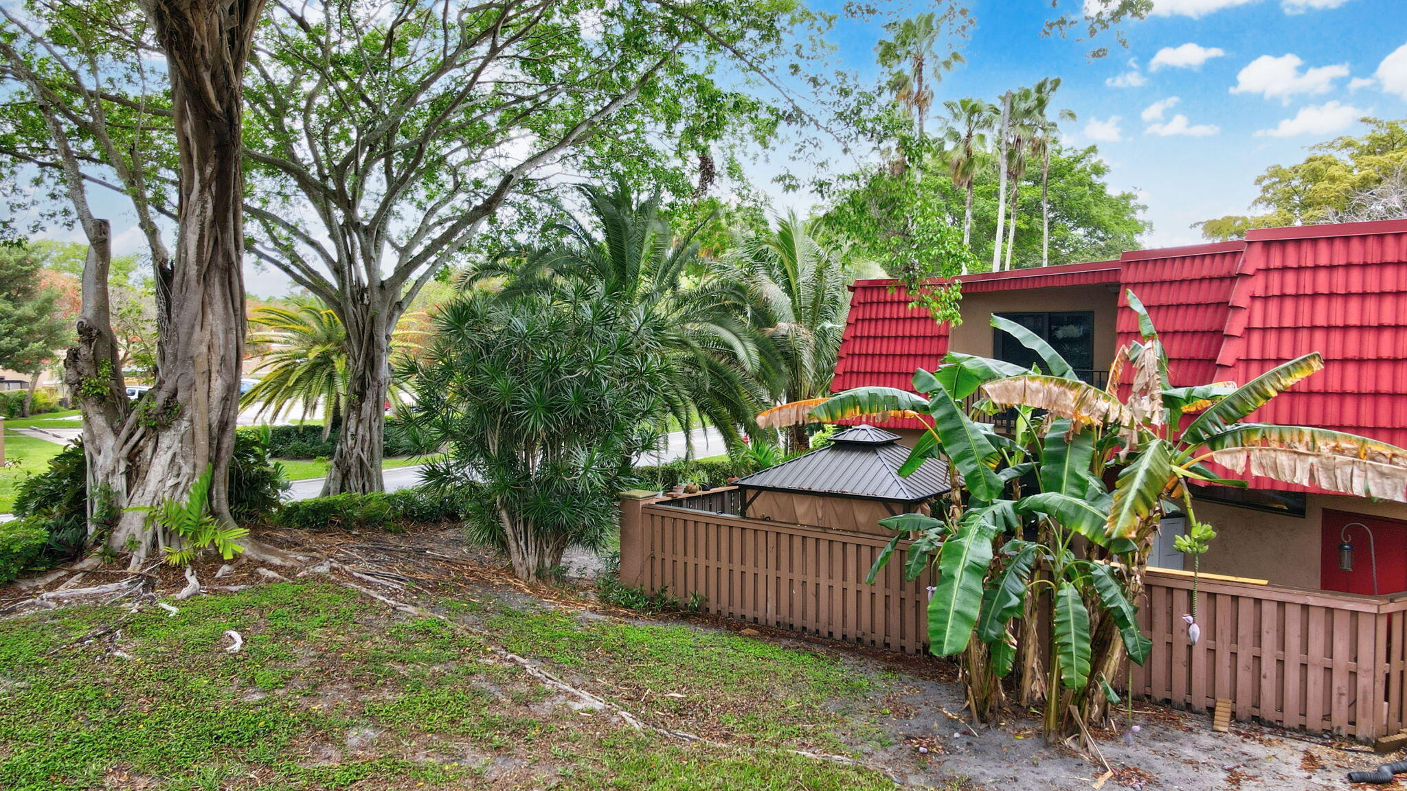 8093 Severn Drive, Unit D Boca Raton, FL 33433 - Photo 31 of 43 3-web-or-mls-dji_fly_20260408_130608_56_