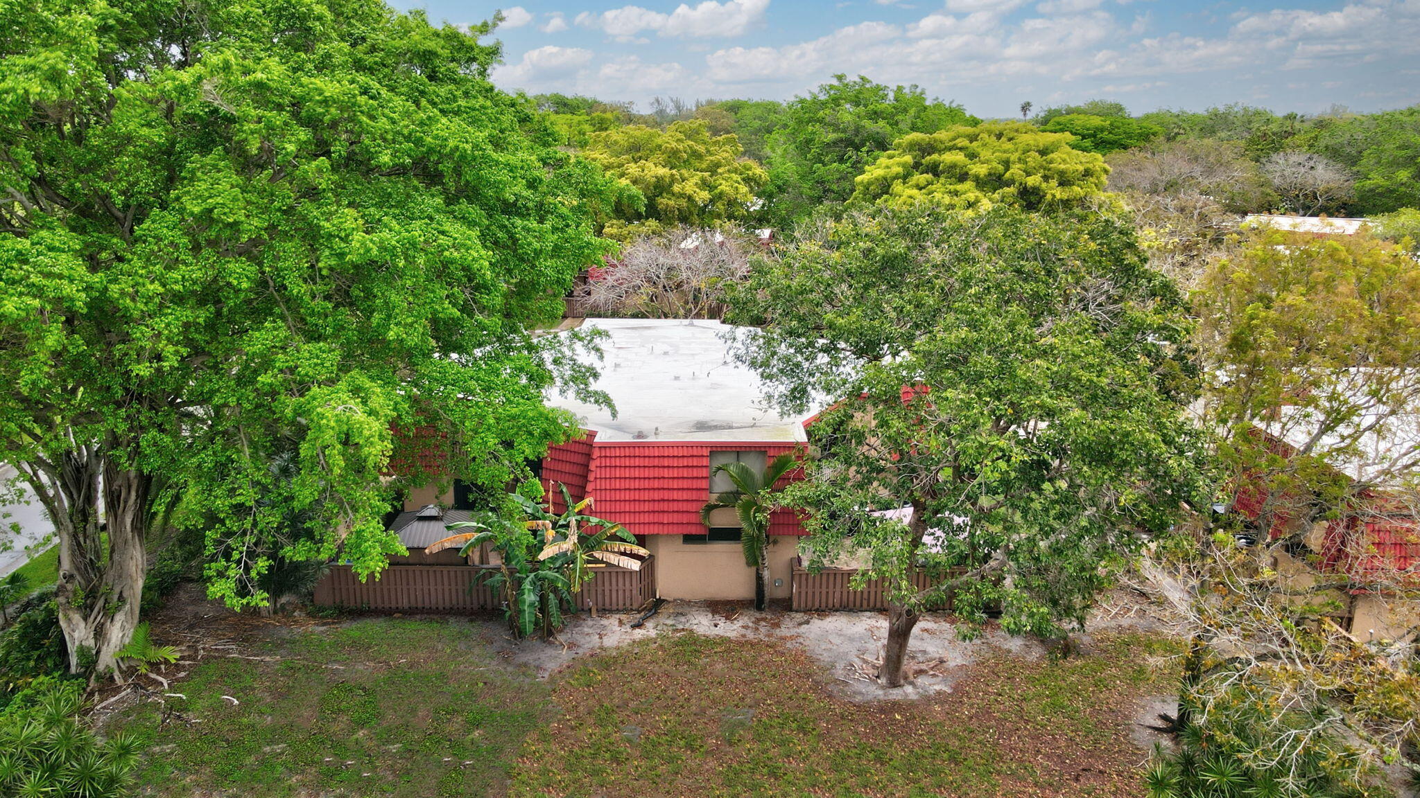 8093 Severn Drive, Unit D Boca Raton, FL 33433 - Photo 37 of 43 37-web-or-mls-dji_fly_20260408_130548_51