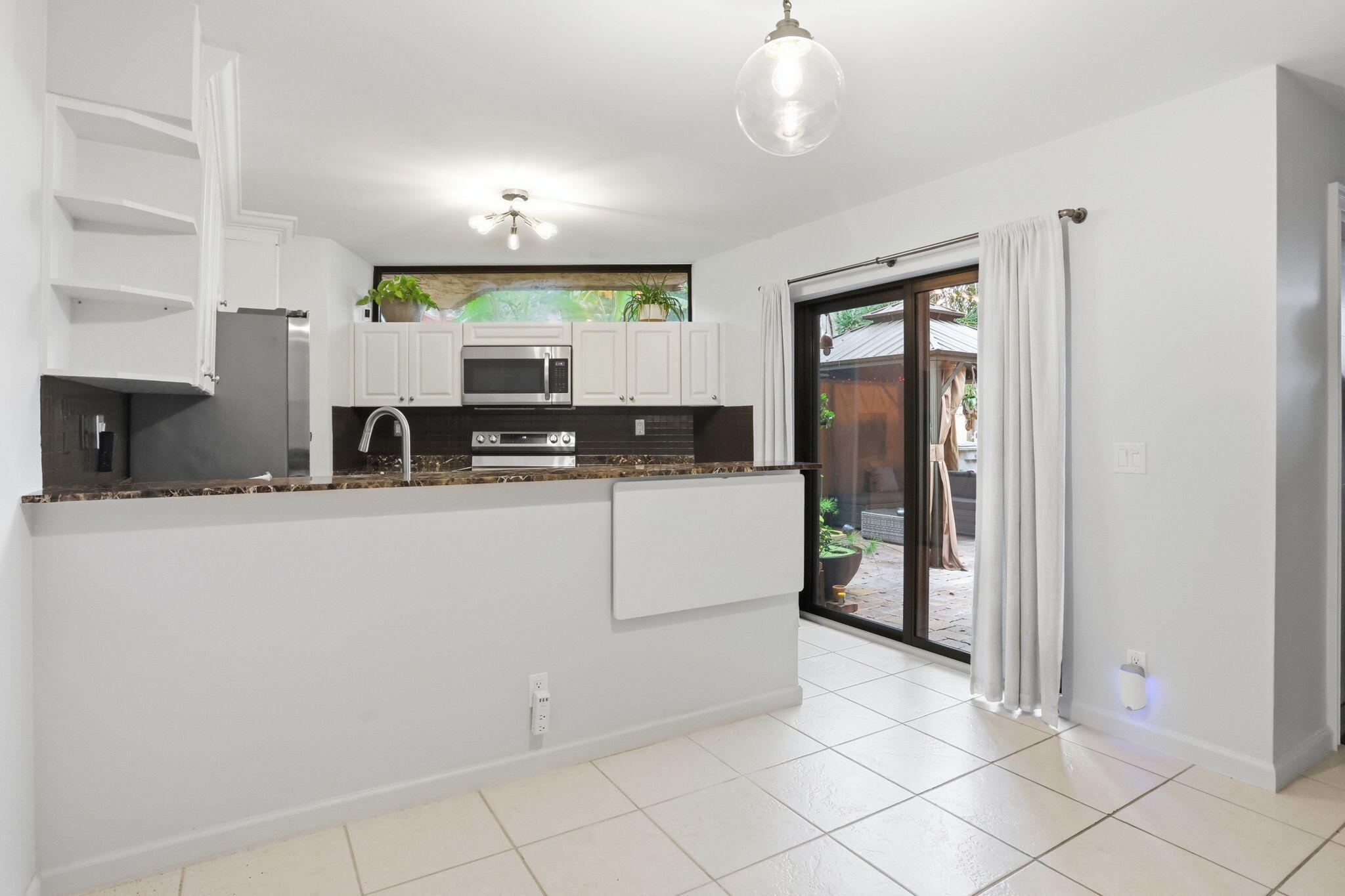 8093 Severn Drive, Unit D Boca Raton, FL 33433 - Photo 6 of 43 14-web-or-mls-0E2A4199