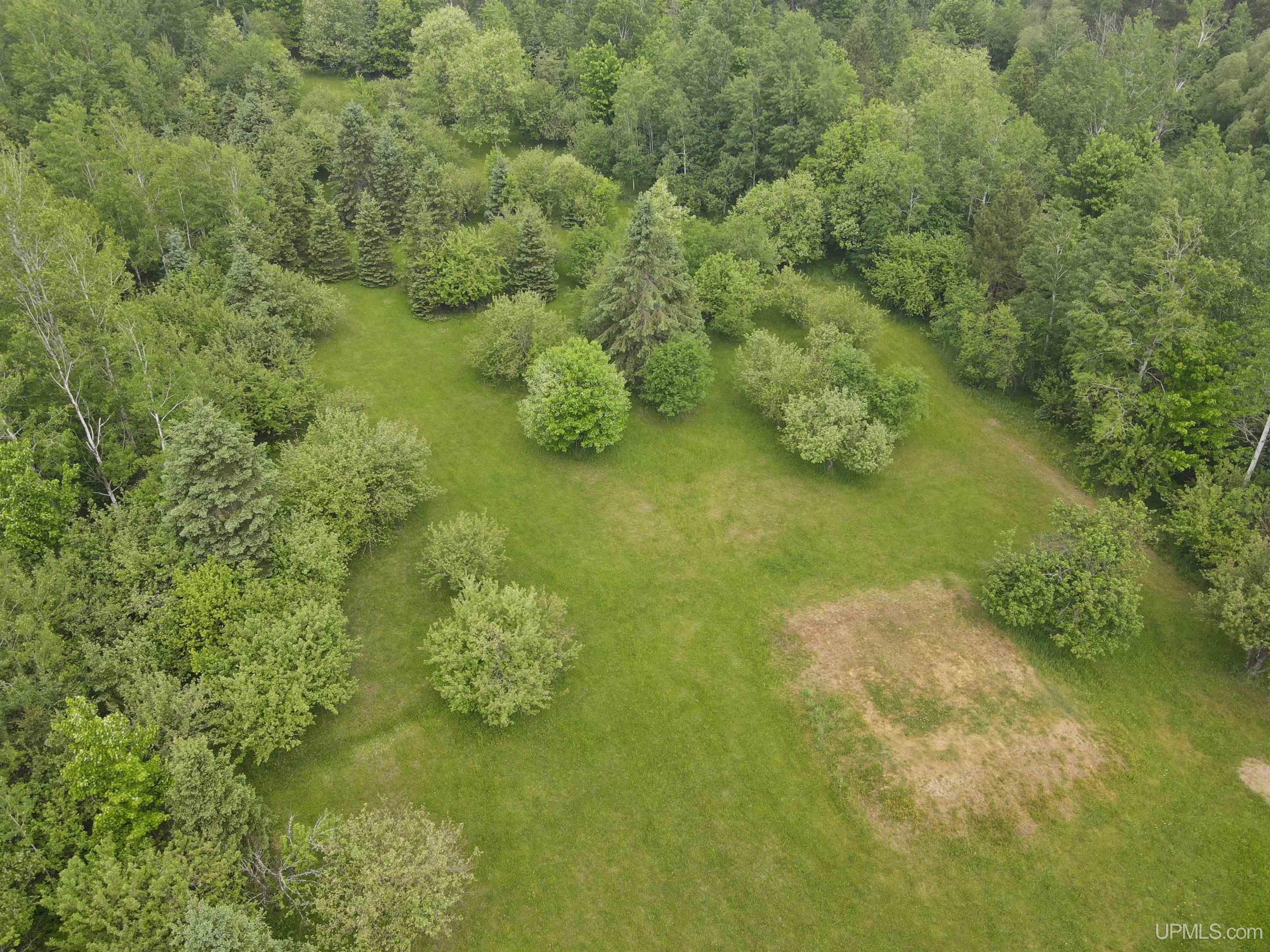 40011 Lower Worham Road Chassell, MI 49916 - Photo 9 of 34 Gallery Image 9