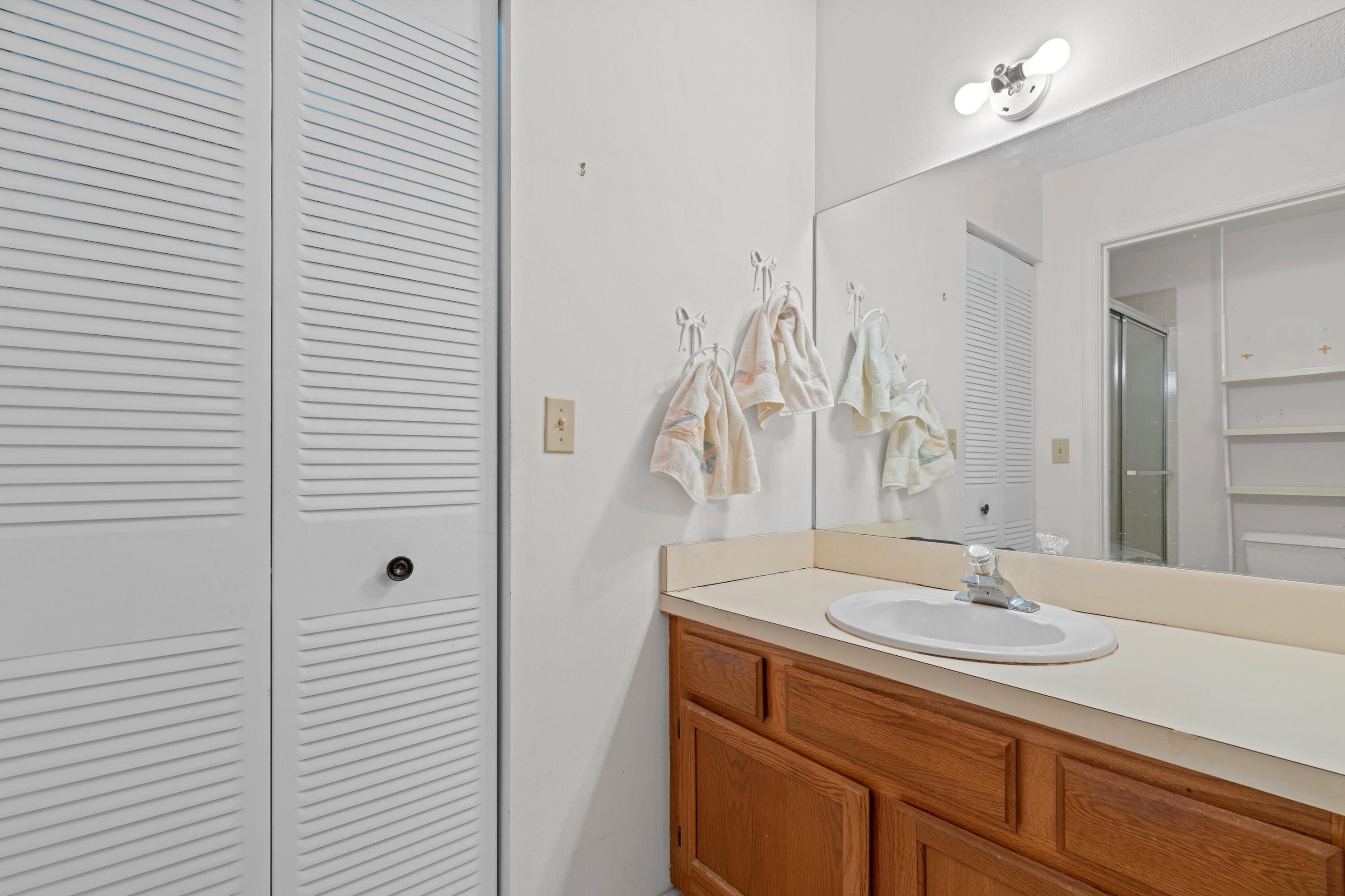 301 Norwood Terrace, Unit N228 Boca Raton, FL 33431 - Photo 11 of 34 Master Bathroom
