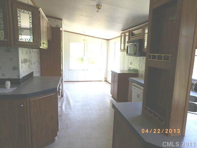 1090 Cedar Spring Road York, SC 29745 - Photo 2 of 7 Gallery Image 2