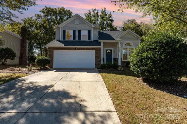 $465,000 | 12529 Woodside Falls Road, Pineville, NC 28134