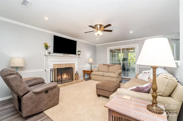 $465,000 | 12529 Woodside Falls Road, Pineville, NC 28134