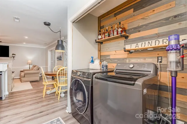 $465,000 | 12529 Woodside Falls Road, Pineville, NC 28134