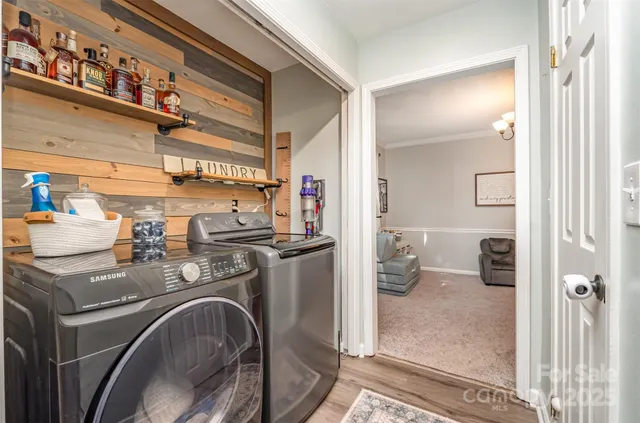 $465,000 | 12529 Woodside Falls Road, Pineville, NC 28134