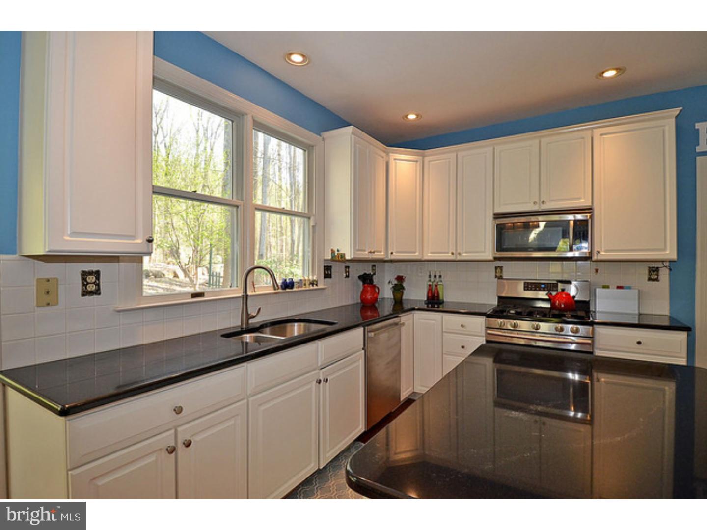 344 Long Ridge Lane Exton, PA 19341 - Photo 10 of 15 Gallery Image 10