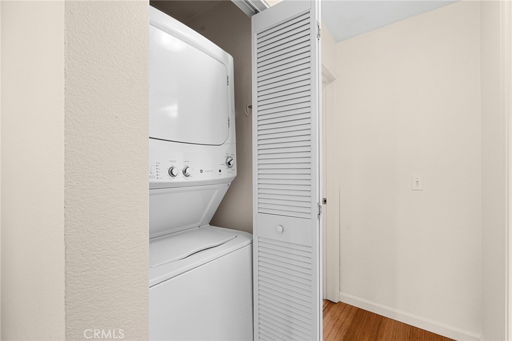 1114 Nord Avenue, Unit 8 Chico, CA 95926 - Photo 6 of 40 a close up of a washer and dryer