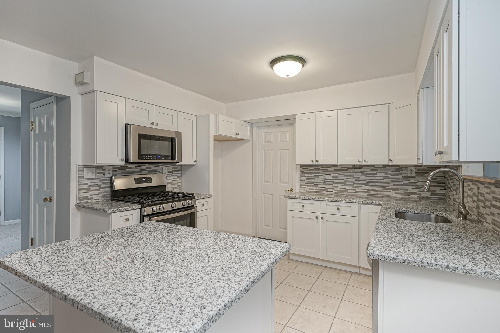 36 Euston Road West Marlton, NJ 08053 - Photo 15 of 39 Gallery Image 15