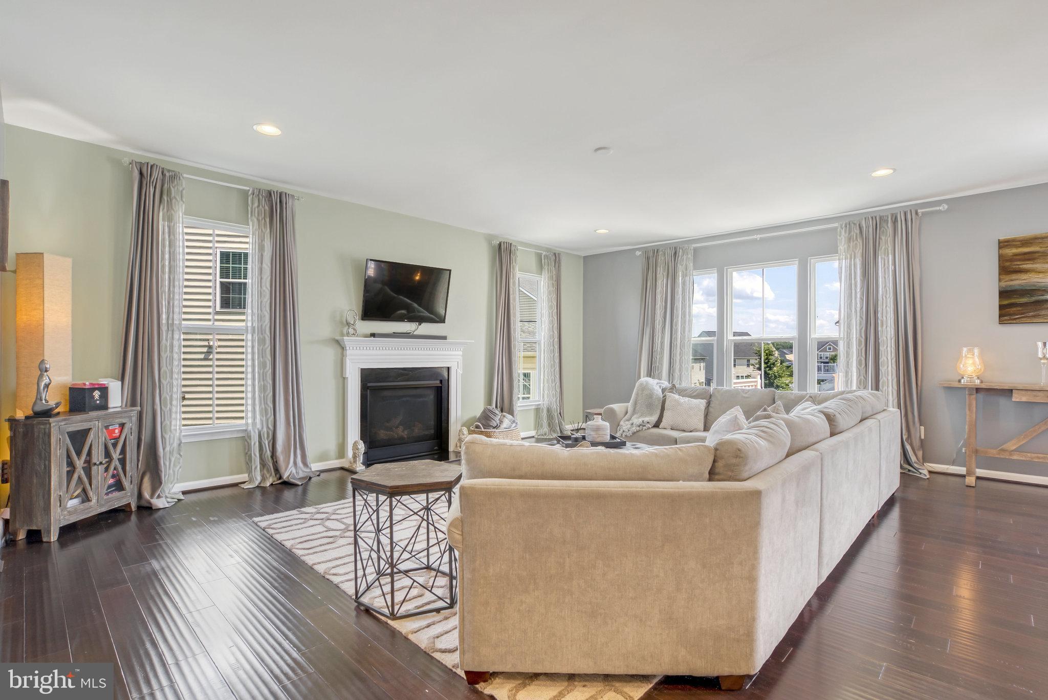 4424 Weejun Loop Woodbridge, VA 22192 - Photo 7 of 91